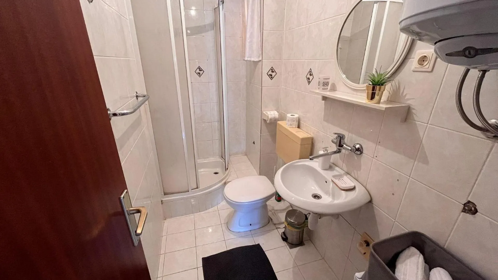 Apartments Julieta With Balcony And Grill - By Ta Leut Agency Privlaka  0*, Privlaka (Zadar) Kroatien