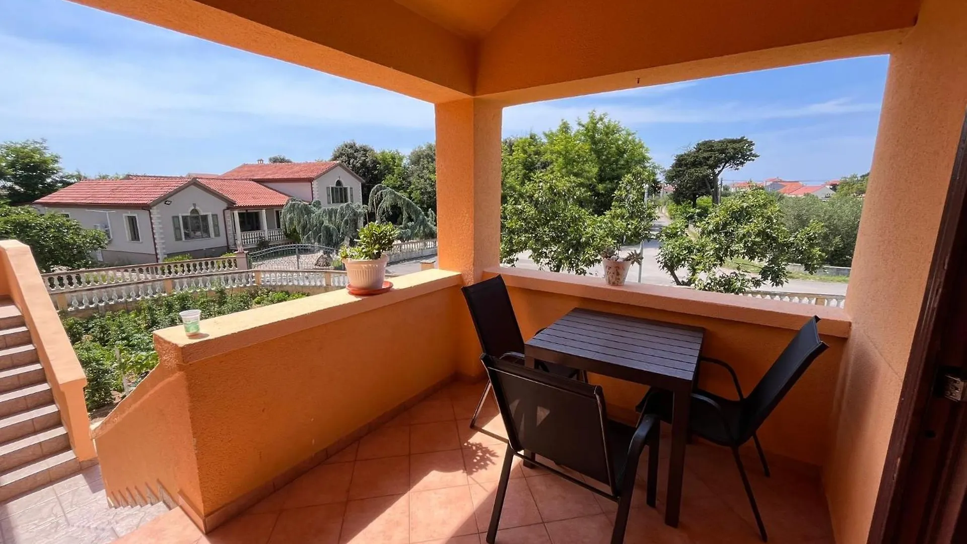 Apartments Julieta With Balcony And Grill - By Ta Leut Agency Privlaka  Kroatien